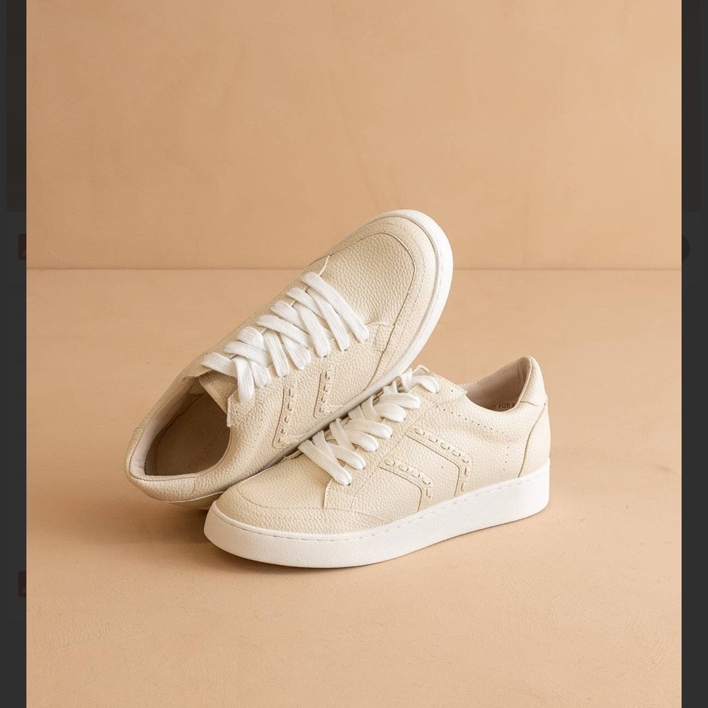 Classic Women's Cream Leather Sneakers - Picture 2 of 2